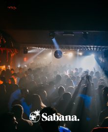 CLUB 8